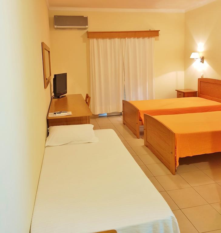 Rialgarve Bed & Breakfast Faro Bagian luar foto